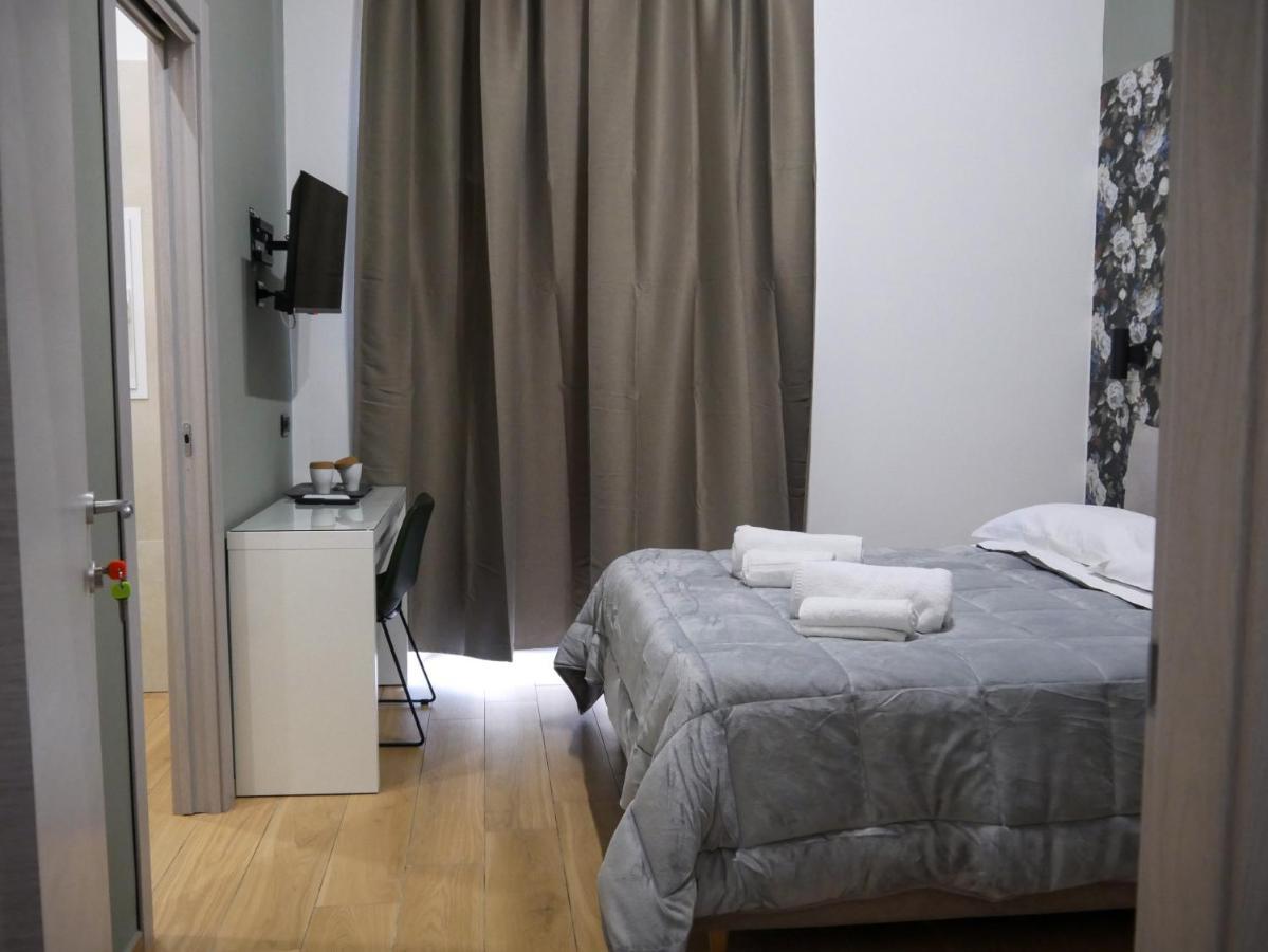 Palazzo Ferrara 1952 Bed and breakfast *